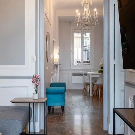 Monaco Seaview Border - 1bdr Flat - 2beds - 4 Guests Apartment