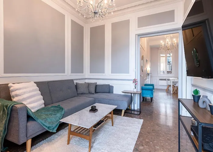 Monaco Seaview Border - 1bdr Flat - 2beds - 4 Guests Apartmán *